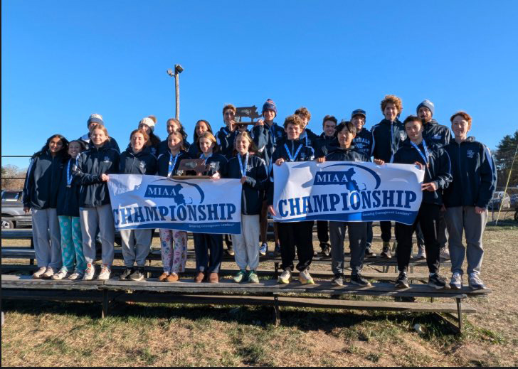 Hamilton-Wenham 2024 Division 2B Cross Country champions