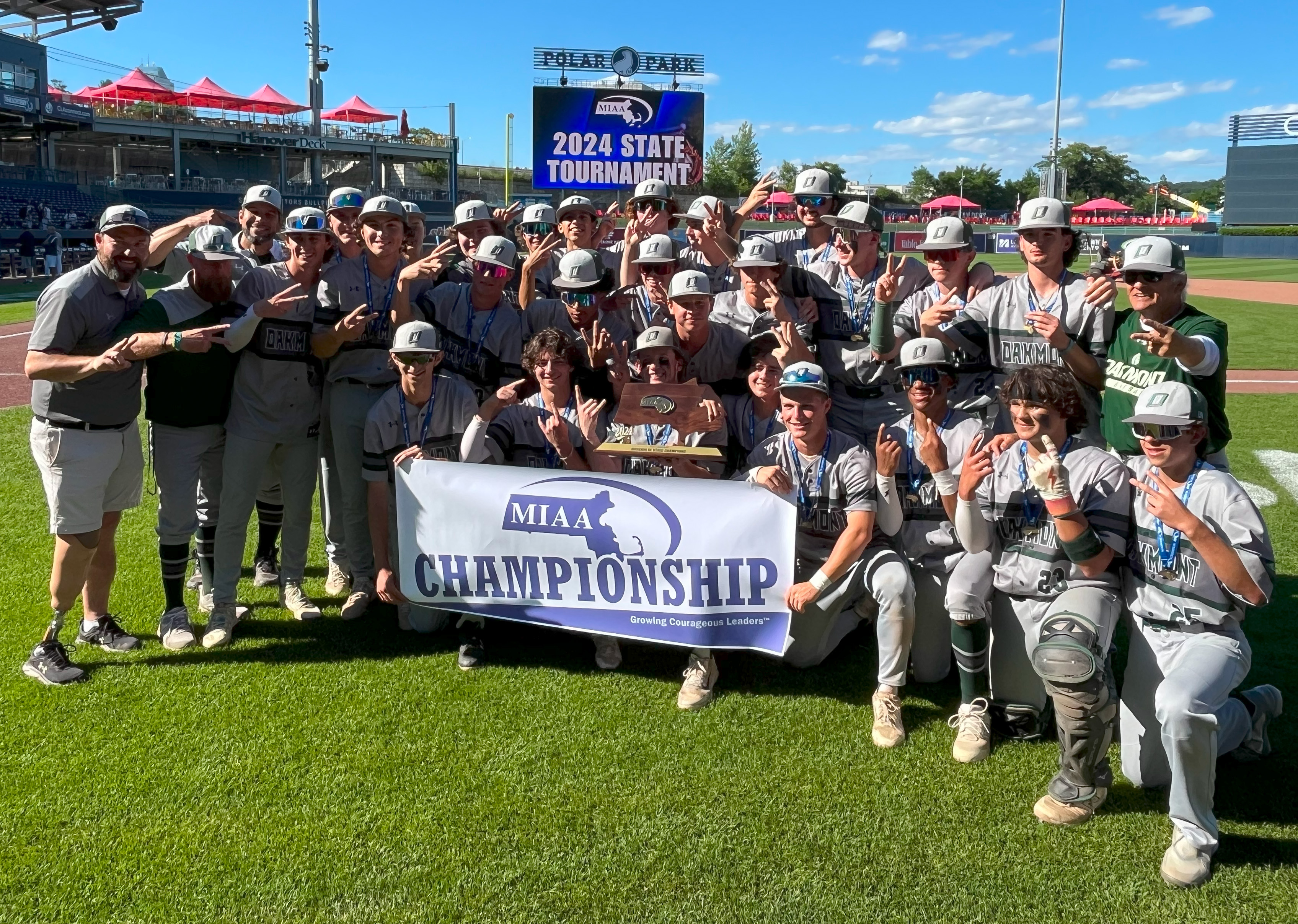 Oakmont Regional Division 3 Baseball champion 2024