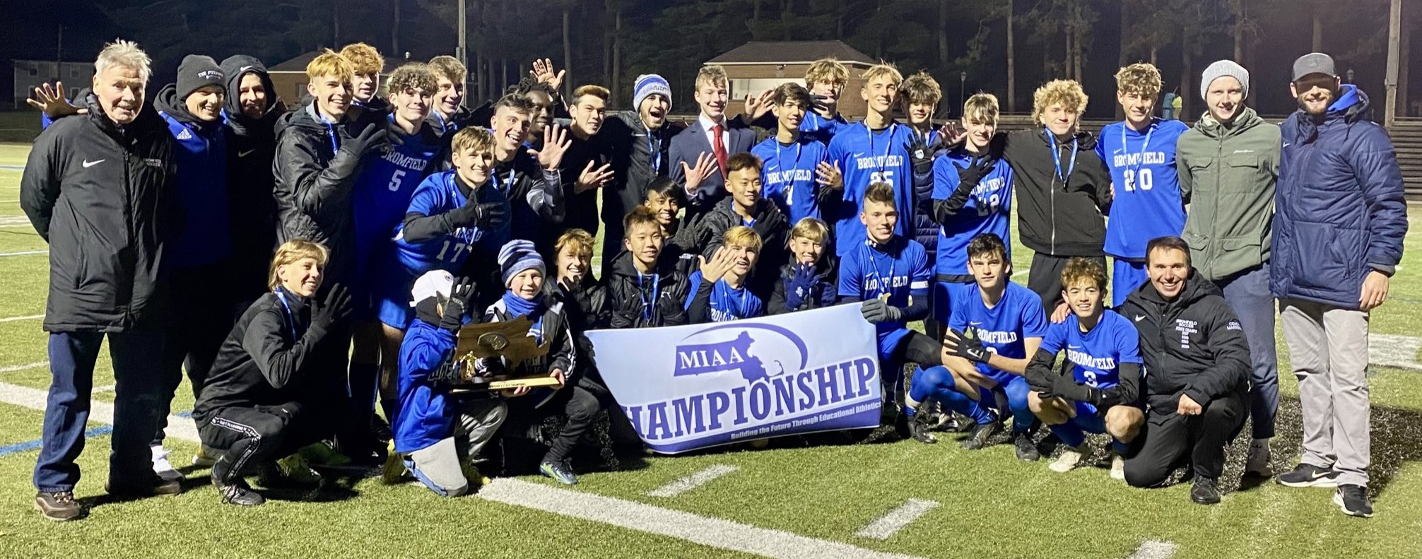 Bromfield Division 5 Boys Soccer champion 2022
