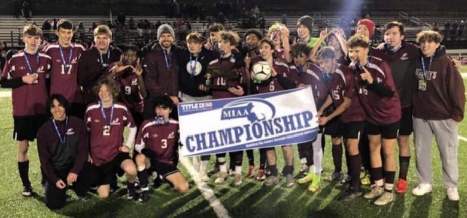 Easthampton Division 4 Boys Soccer champion 2021