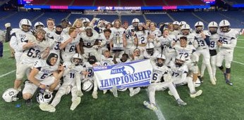 Swampscott Division 5 Football champion 2021