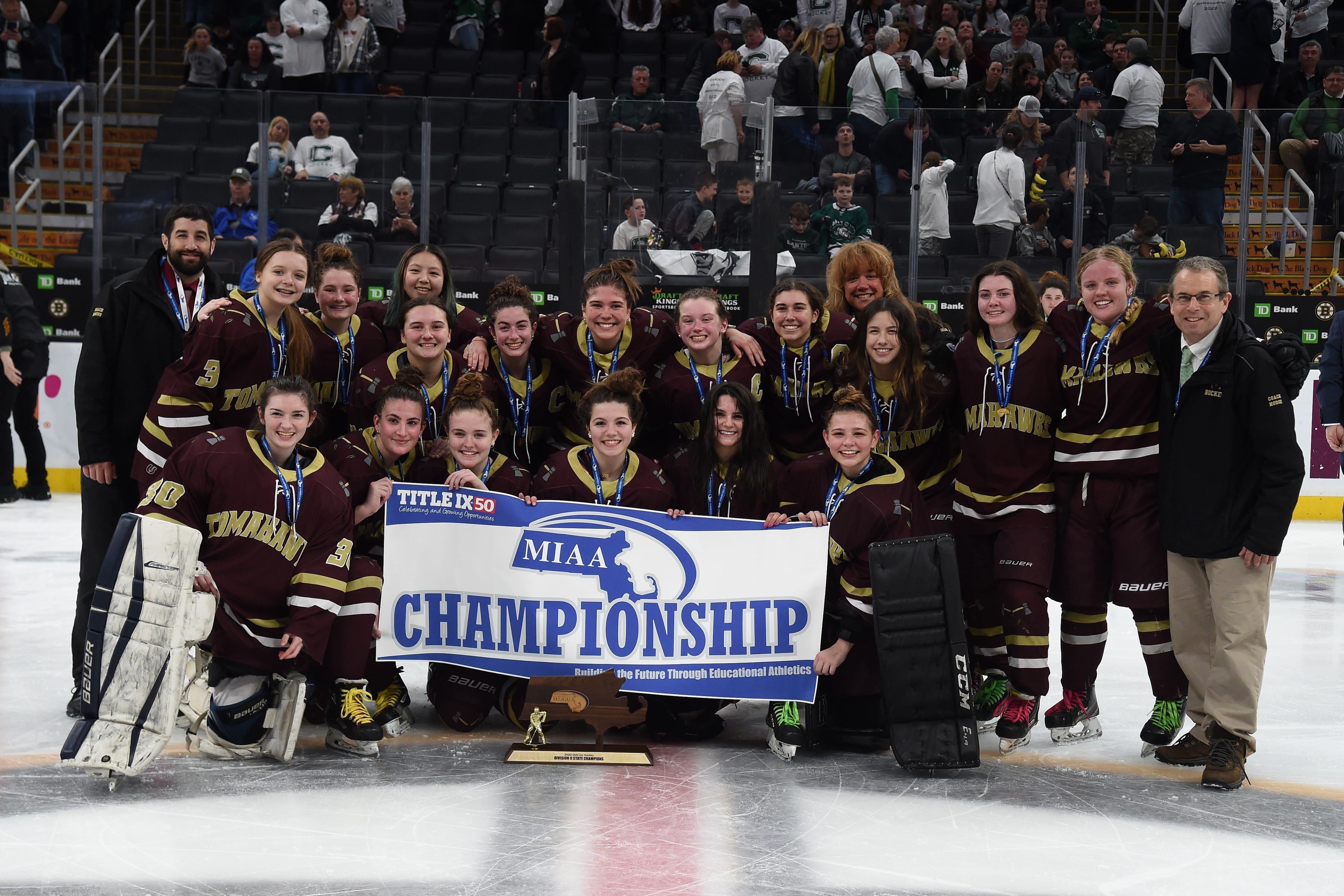 Algonquin Division 2 Girls Ice Hockey champion 2022