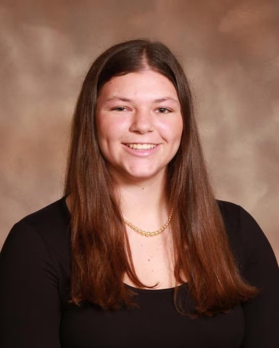 Elizabeth Bettencourt Student of the Month May 2026