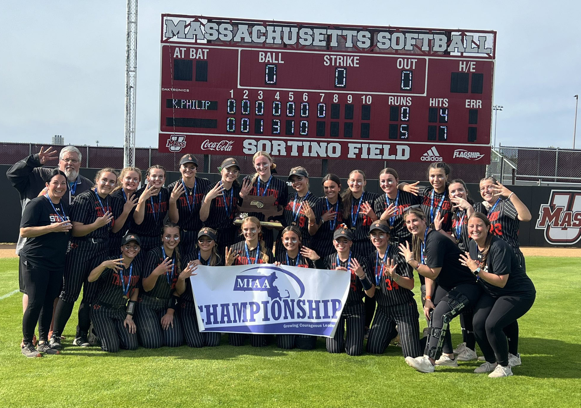 Taunton softball - 2024 MIAA Division 1 champion