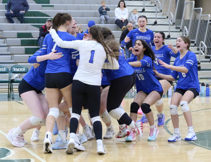 Hopedale Fall Volleyball celebration 2025