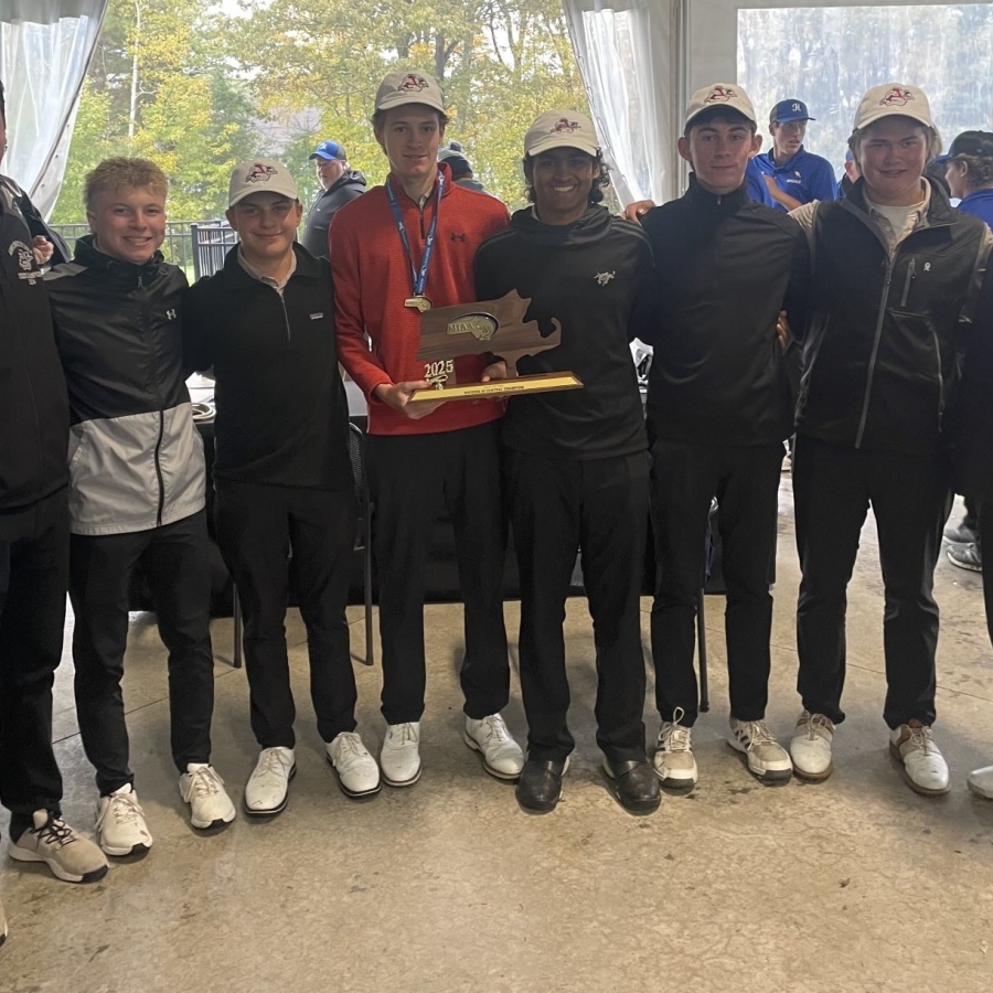 Ayer Shirley Division 3 Central Fall Golf champion 2025